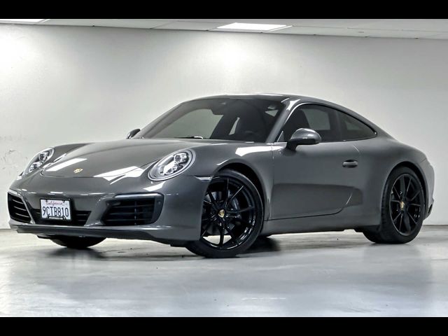 2019 Porsche 911 Carrera