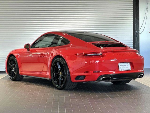 2019 Porsche 911 Carrera