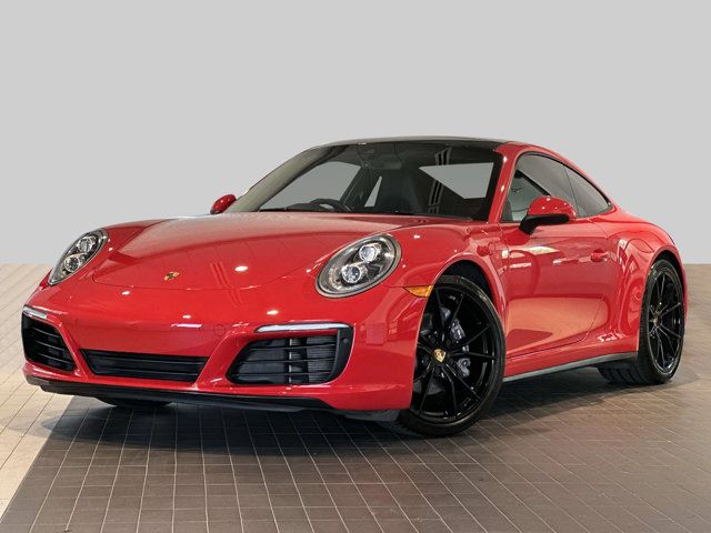 2019 Porsche 911 Carrera