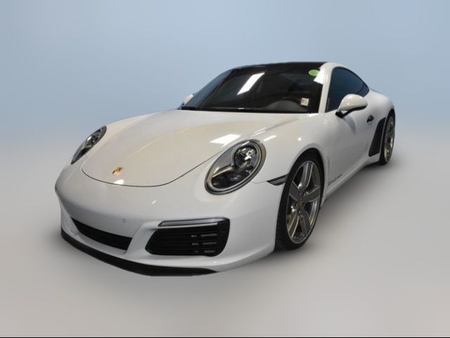 2019 Porsche 911 Carrera