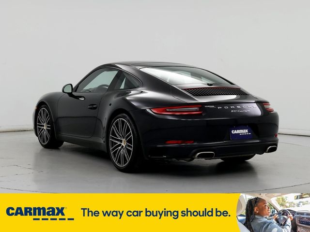 2019 Porsche 911 Carrera