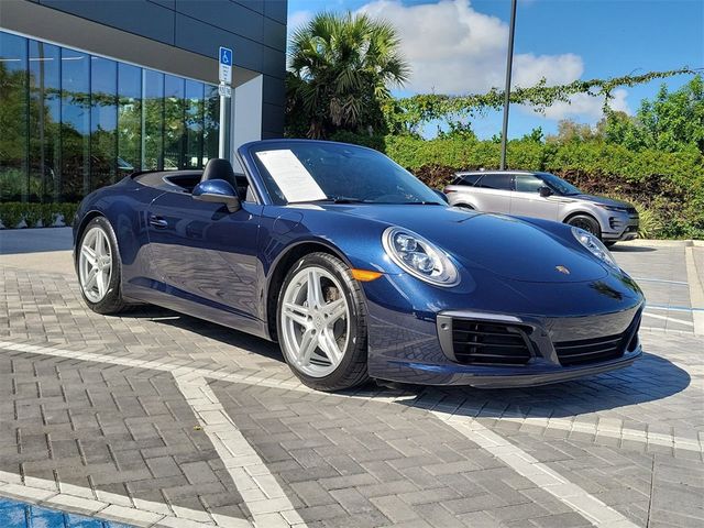2019 Porsche 911 Carrera