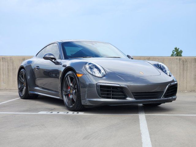 2019 Porsche 911 Carrera 4S