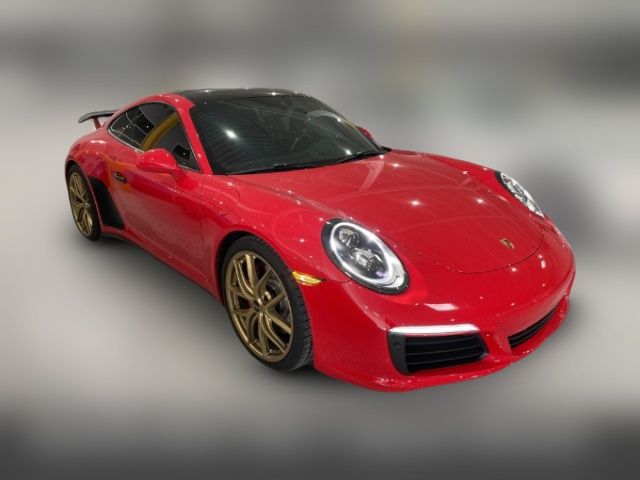 2019 Porsche 911 Carrera 4S