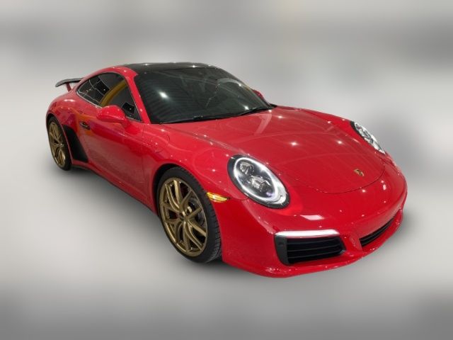 2019 Porsche 911 Carrera 4S