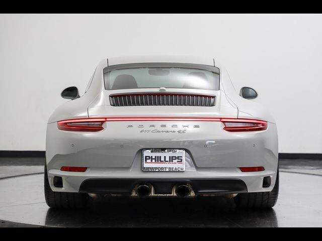 2019 Porsche 911 Carrera 4S