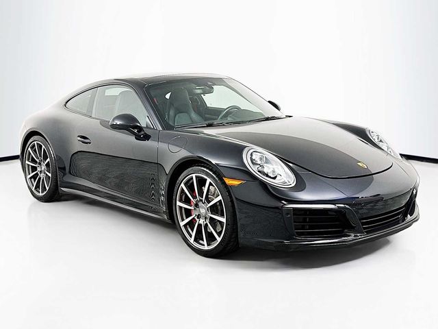 2019 Porsche 911 Carrera 4S