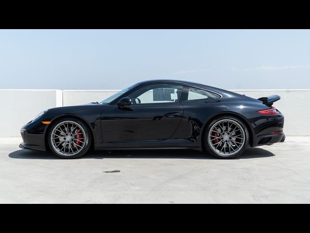 2019 Porsche 911 Carrera 4S