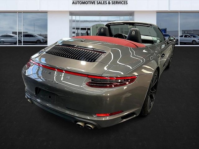 2019 Porsche 911 Carrera 4S