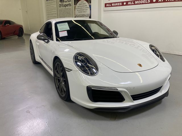 2019 Porsche 911 Carrera T