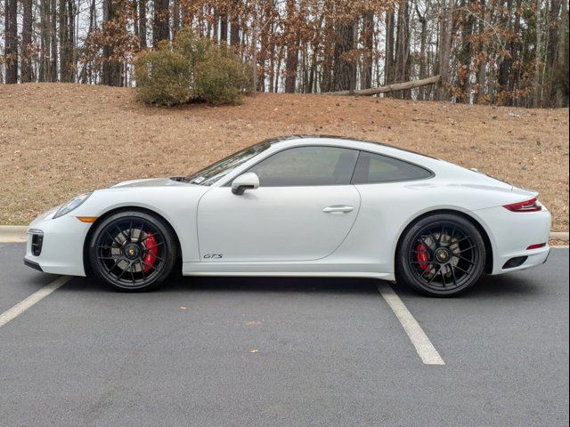 2019 Porsche 911 Carrera GTS