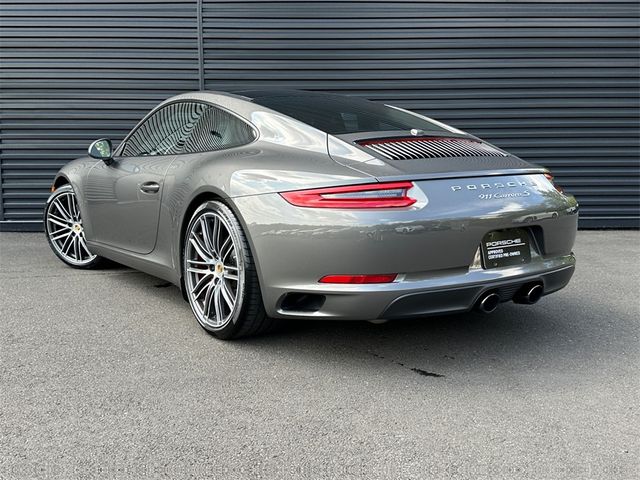 2019 Porsche 911 Carrera S