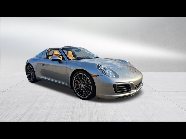 2019 Porsche 911 4 GTS