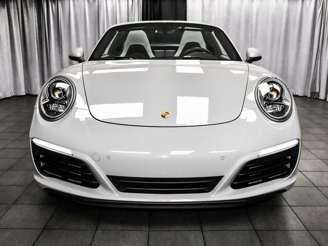 2019 Porsche 911 4S