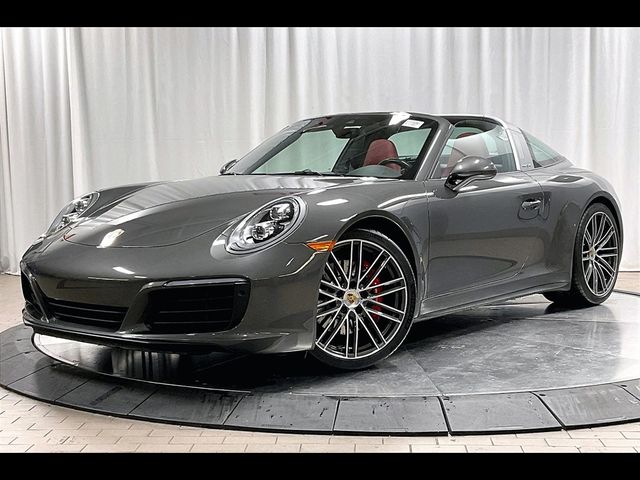 2019 Porsche 911 4S