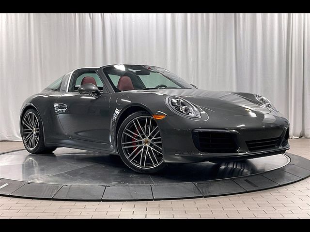 2019 Porsche 911 4S