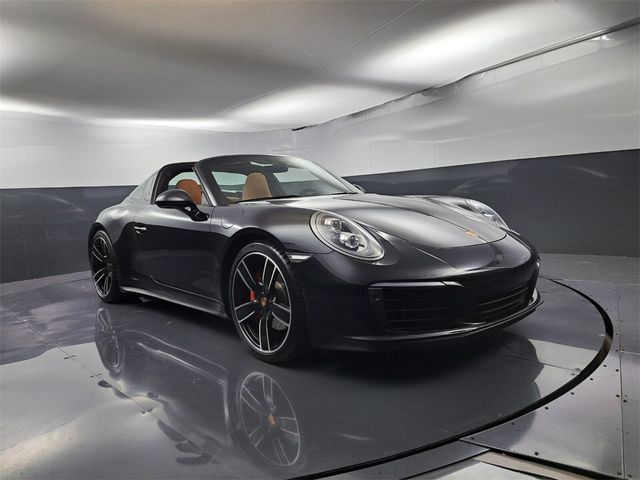 2019 Porsche 911 4S