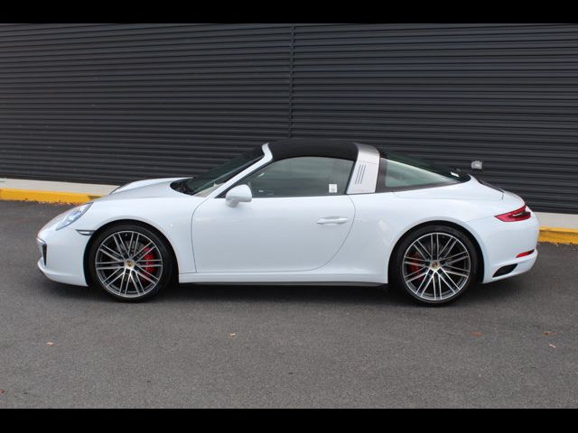 2019 Porsche 911 4S