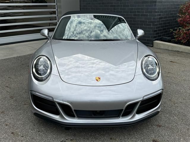 2019 Porsche 911 4 GTS