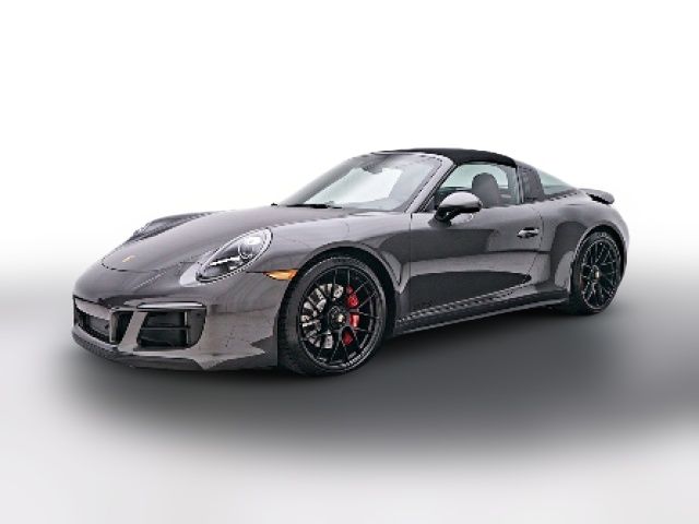 2019 Porsche 911 4 GTS