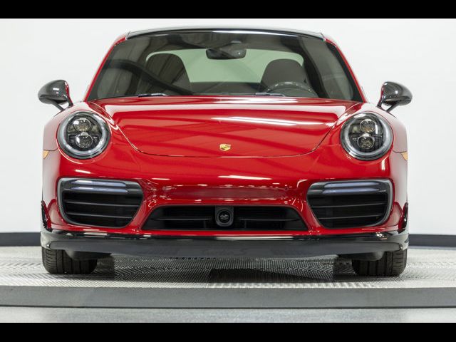 2019 Porsche 911 Turbo S