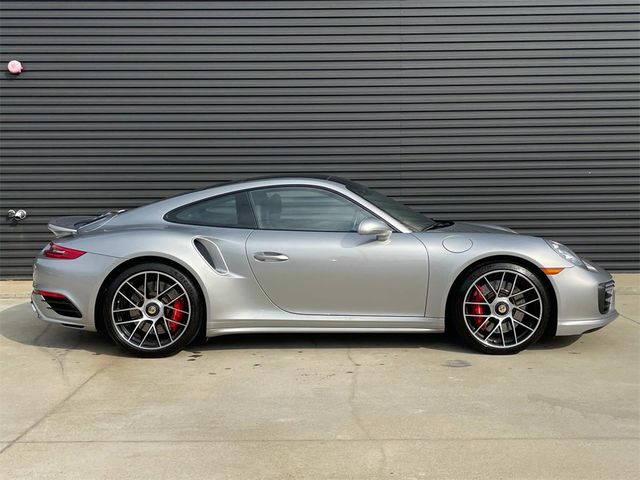 2019 Porsche 911 Turbo