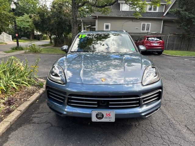 2019 Porsche Cayenne Base
