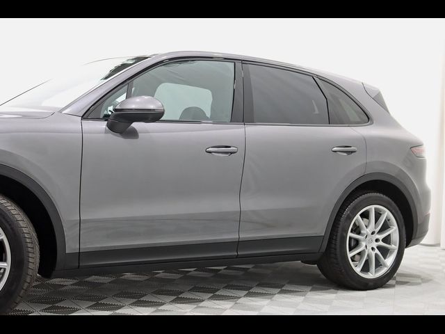 2019 Porsche Cayenne Base