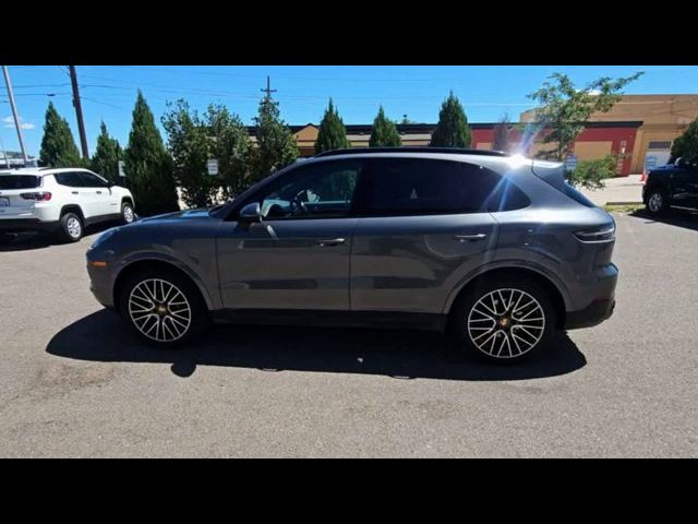 2019 Porsche Cayenne Base