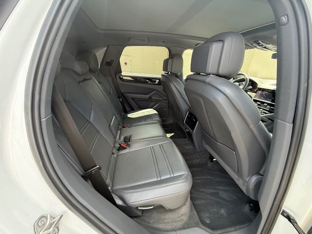 2019 Porsche Cayenne Base