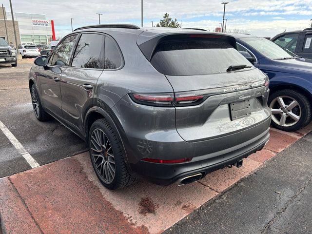 2019 Porsche Cayenne Base