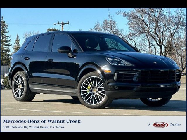 2019 Porsche Cayenne E-Hybrid Base