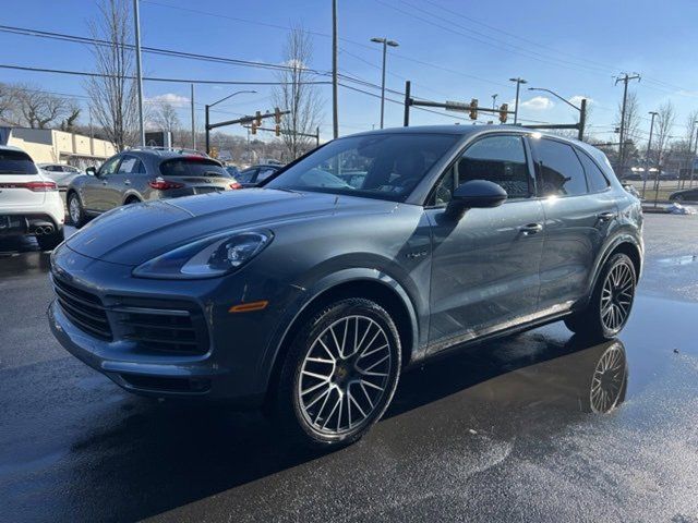 2019 Porsche Cayenne E-Hybrid Base