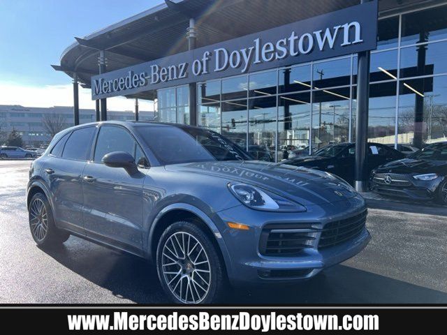 2019 Porsche Cayenne E-Hybrid Base