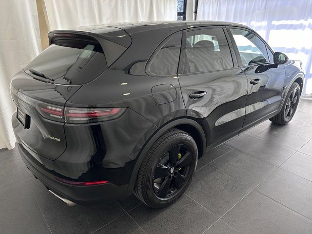 2019 Porsche Cayenne E-Hybrid Base