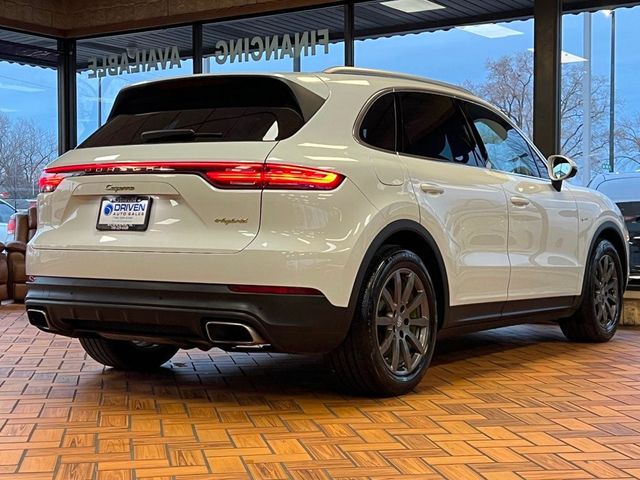 2019 Porsche Cayenne E-Hybrid Base