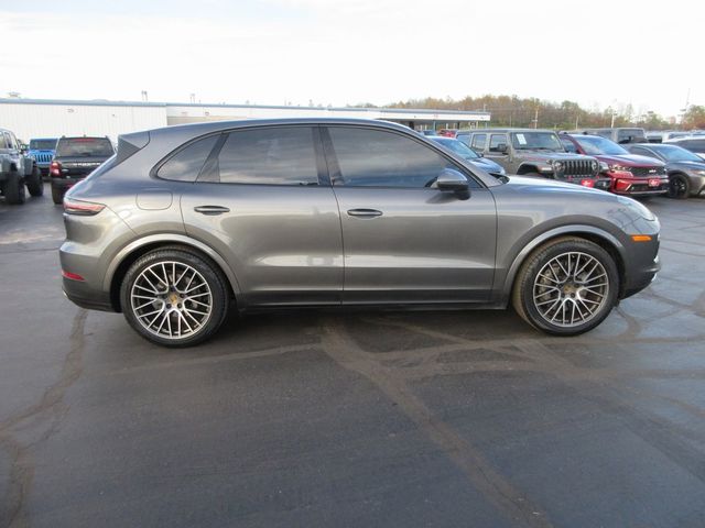 2019 Porsche Cayenne S