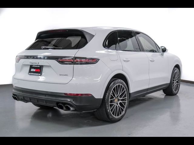 2019 Porsche Cayenne S