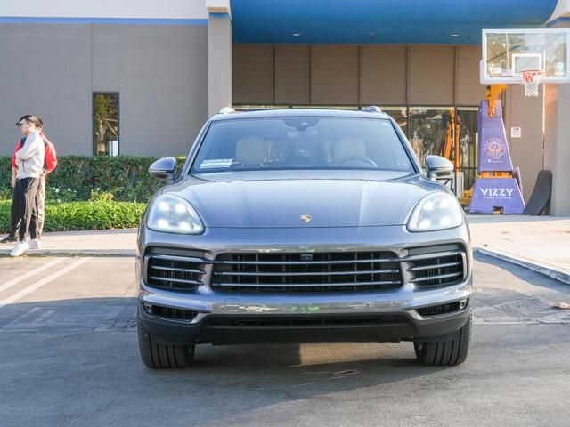 2019 Porsche Cayenne Base