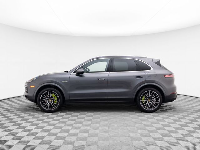 2019 Porsche Cayenne E-Hybrid Base