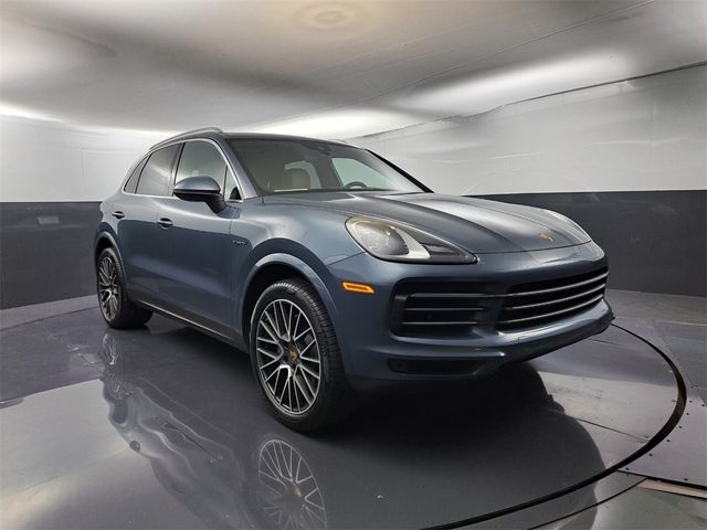 2019 Porsche Cayenne E-Hybrid Base