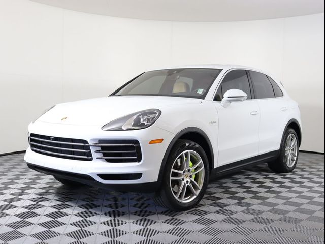 2019 Porsche Cayenne E-Hybrid Base