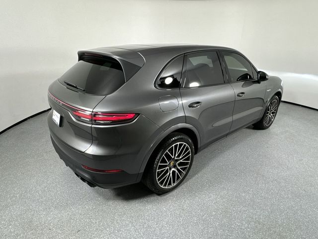 2019 Porsche Cayenne E-Hybrid Base