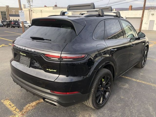 2019 Porsche Cayenne E-Hybrid Base