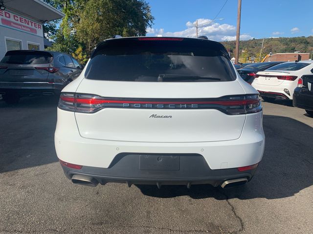 2019 Porsche Macan Base