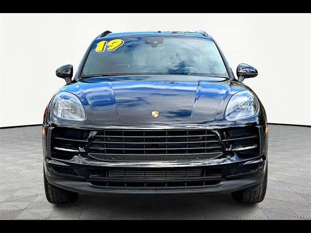 2019 Porsche Macan Base