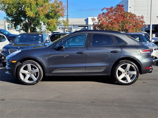 2019 Porsche Macan Base