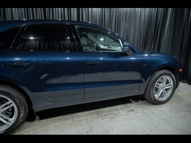 2019 Porsche Macan Base