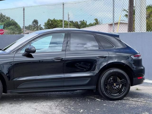 2019 Porsche Macan Base