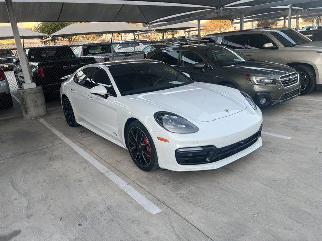 2019 Porsche Panamera GTS